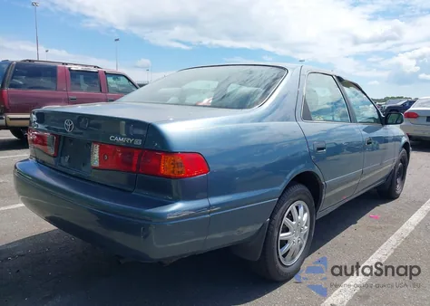 2001 Toyota Camry Ce from USA, damaged, VIN 4T1BG22K21U821556